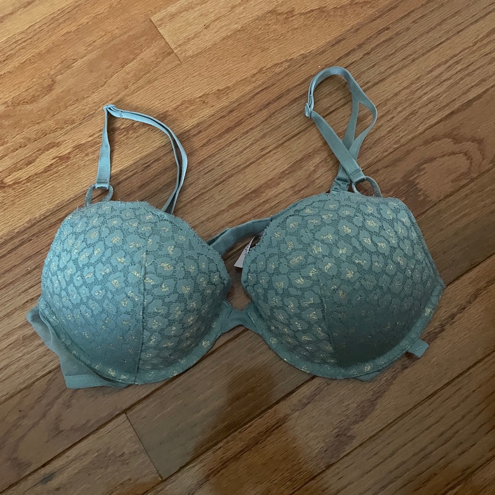 Victoria’s Secret Push Up Bra
